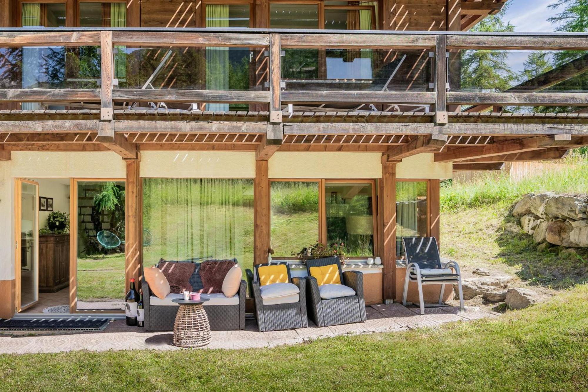 Duplex Apartment With Sauna And Garden In Церматт Екстер'єр фото